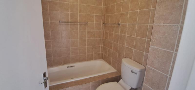 To Let 2 Bedroom Property for Rent in Windsor Park Western Cape